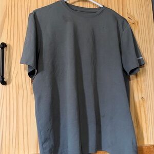 Athletic Works Men’s Gray Short Sleeve Tee